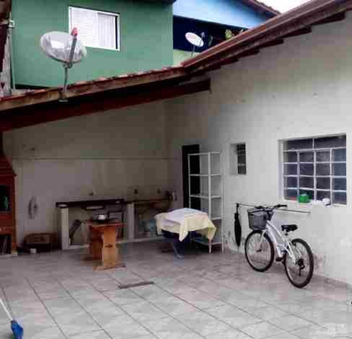 Ótima casa térrea no centro