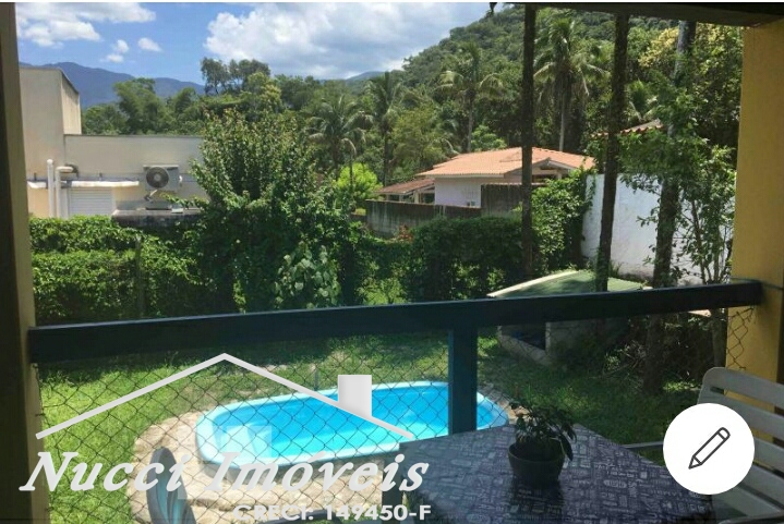 Excepcional casa no pé da mata atlântica próxima a praia