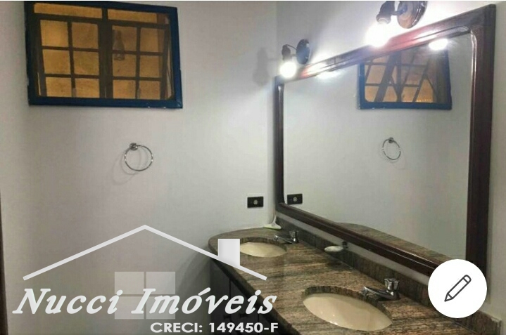 Excepcional casa no pé da mata atlântica próxima a praia