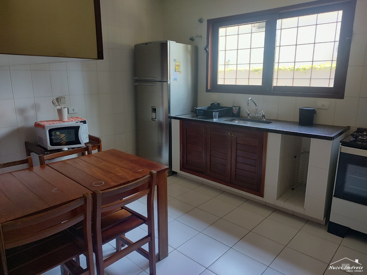Ótima casa na domingas dias a 180 mts da areia