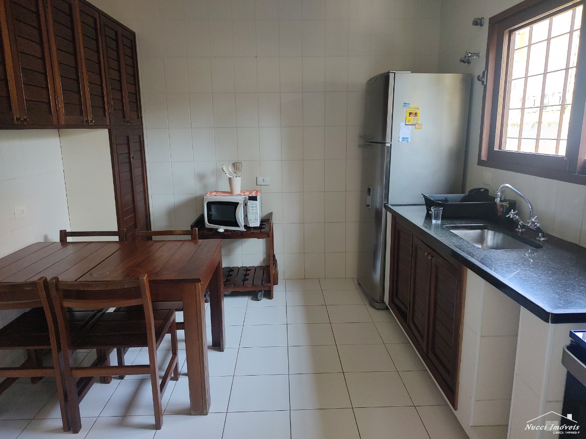 Ótima casa na domingas dias a 180 mts da areia